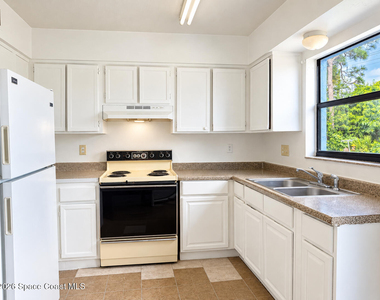 1780 Convair Street Se - Photo Thumbnail 4