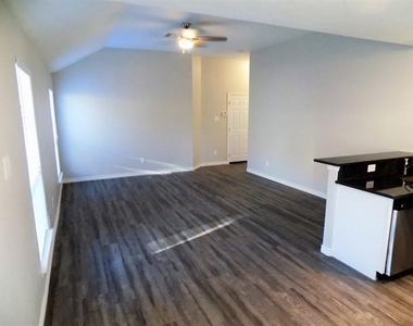 12411 Greensbrook Forest Drive - Photo Thumbnail 3