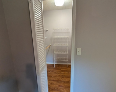 7667 N Wickham Road - Photo Thumbnail 18