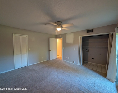 7667 N Wickham Road - Photo Thumbnail 15