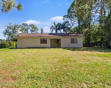 764 San Filippo Drive Se - Photo Thumbnail 13