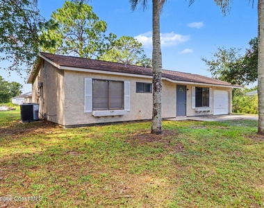 764 San Filippo Drive Se - Photo Thumbnail 1