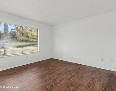 764 San Filippo Drive Se - Photo Thumbnail 11