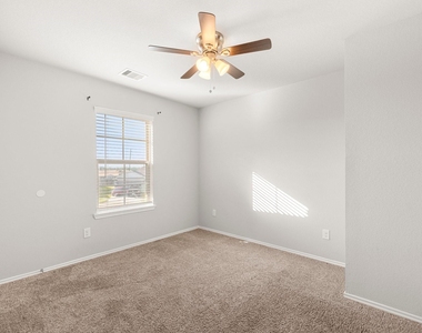 5506 Dover Terrace Way - Photo Thumbnail 40