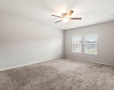 5506 Dover Terrace Way - Photo Thumbnail 23