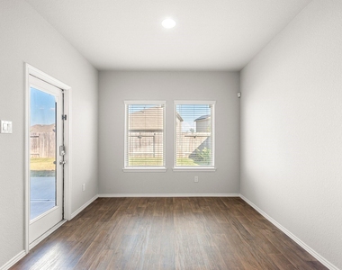 5506 Dover Terrace Way - Photo Thumbnail 18