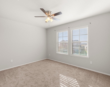 5506 Dover Terrace Way - Photo Thumbnail 38