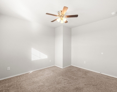 5506 Dover Terrace Way - Photo Thumbnail 41