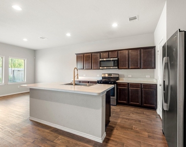 5506 Dover Terrace Way - Photo Thumbnail 15