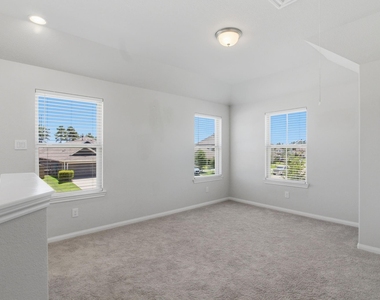 402 Alex Arbor Way Way - Photo Thumbnail 16