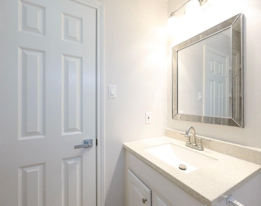 8134 Blue Jay Street - Photo Thumbnail 23