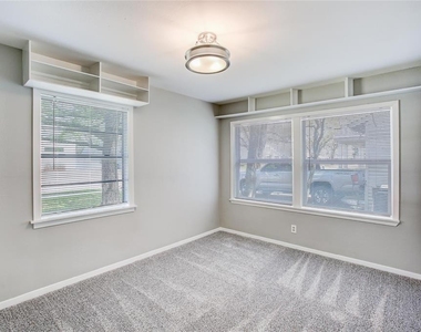 4137 Woodfin Street - Photo Thumbnail 15