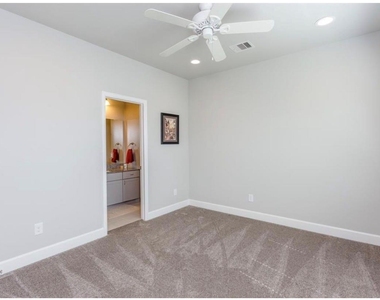 1536 Dian Street - Photo Thumbnail 19