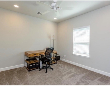 1536 Dian Street - Photo Thumbnail 23