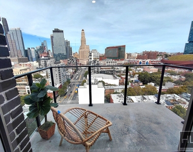 St Marks Place - Photo Thumbnail 6