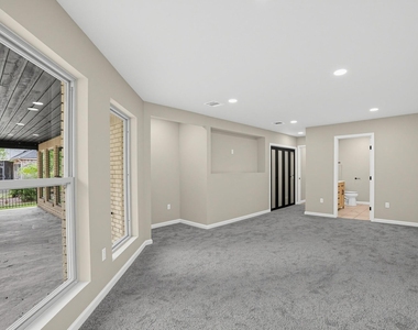 15 Presidio Road - Photo Thumbnail 17