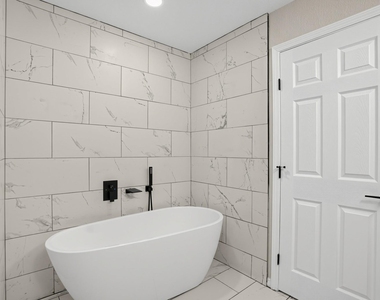 15 Presidio Road - Photo Thumbnail 15