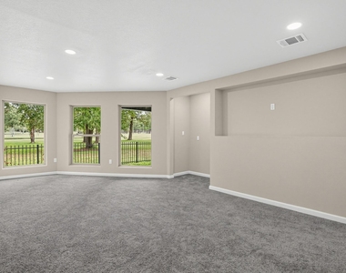 15 Presidio Road - Photo Thumbnail 19