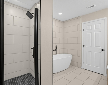15 Presidio Road - Photo Thumbnail 14