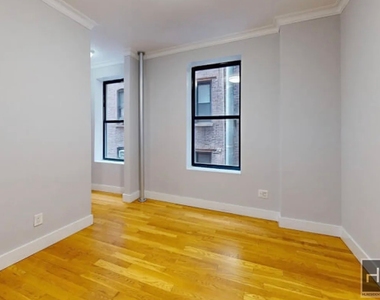 West 110th Street - Photo Thumbnail 1