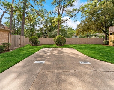 16963 Chapel Pines Drive - Photo Thumbnail 1