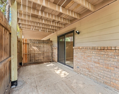 16963 Chapel Pines Drive - Photo Thumbnail 33