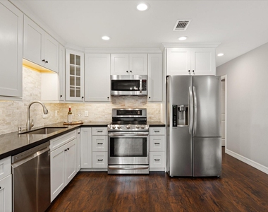 16963 Chapel Pines Drive - Photo Thumbnail 13