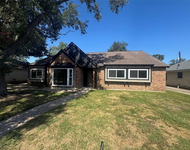 5950 Dumfries Drive - Photo Thumbnail 1