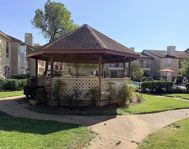 2120 El Paseo Street - Photo Thumbnail 14
