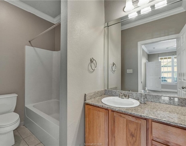 801 Luther Street W - Photo Thumbnail 24