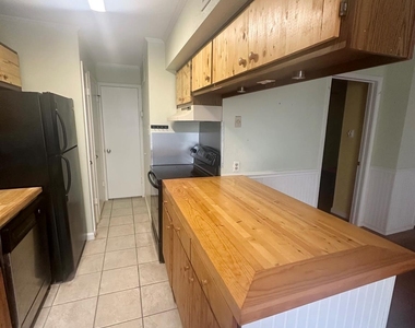 2750 Holly Hall Street - Photo Thumbnail 9
