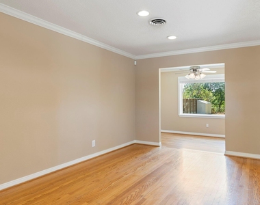 1802 Turnpike Road - Photo Thumbnail 8