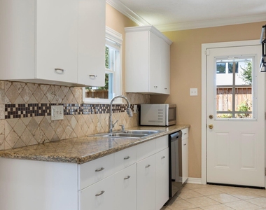 1802 Turnpike Road - Photo Thumbnail 13