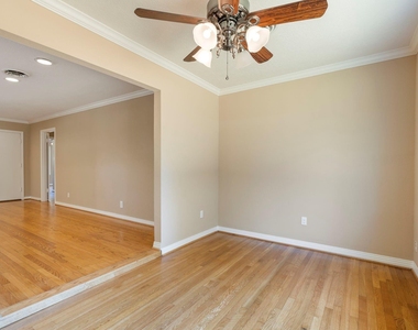 1802 Turnpike Road - Photo Thumbnail 25