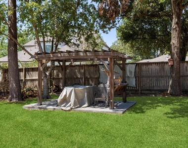 1802 Turnpike Road - Photo Thumbnail 45
