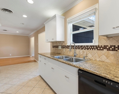 1802 Turnpike Road - Photo Thumbnail 16