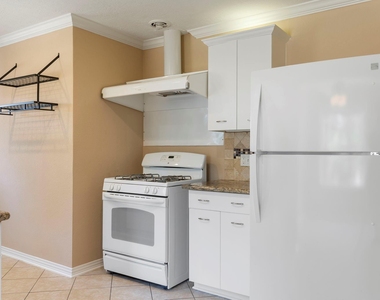1802 Turnpike Road - Photo Thumbnail 15