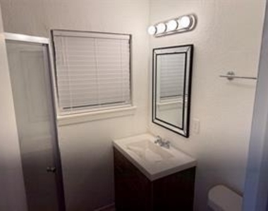 726 4th Street - Photo Thumbnail 6