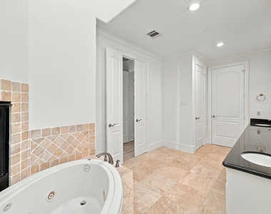 5531 Pine Street - Photo Thumbnail 37