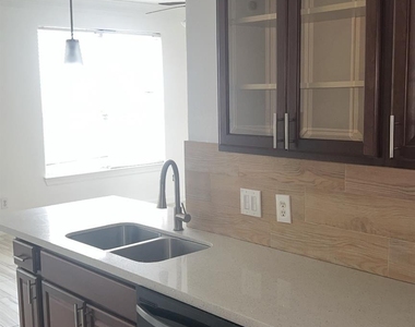 12607 Panther Villa Court - Photo Thumbnail 3