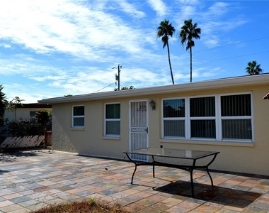 13738 Melanie Avenue - Photo Thumbnail 37