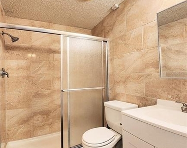 13738 Melanie Avenue - Photo Thumbnail 14