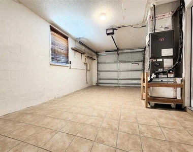 13738 Melanie Avenue - Photo Thumbnail 24