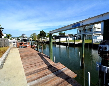 13738 Melanie Avenue - Photo Thumbnail 30