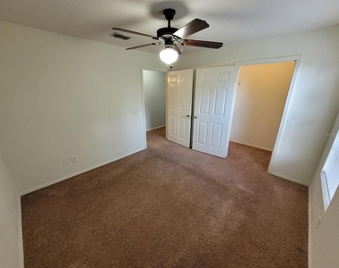 36113 Deer Creek Drive - Photo Thumbnail 27