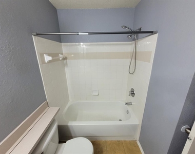 36113 Deer Creek Drive - Photo Thumbnail 21