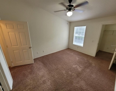 36113 Deer Creek Drive - Photo Thumbnail 15
