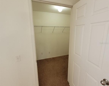 36113 Deer Creek Drive - Photo Thumbnail 17