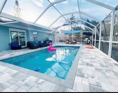 10940 Dorothy Lane - Photo Thumbnail 20
