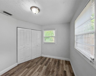 1455 Bethesda Street - Photo Thumbnail 7
